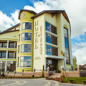 **** Hotel Warszawa Ucrania