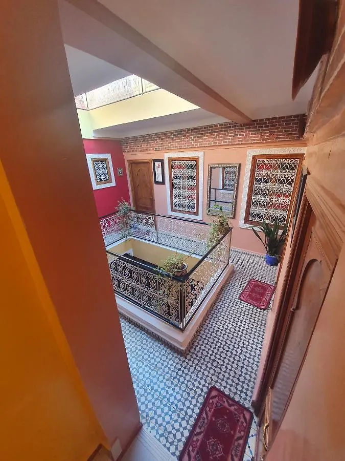Riad 112 مراكش 2*,  المغرب
