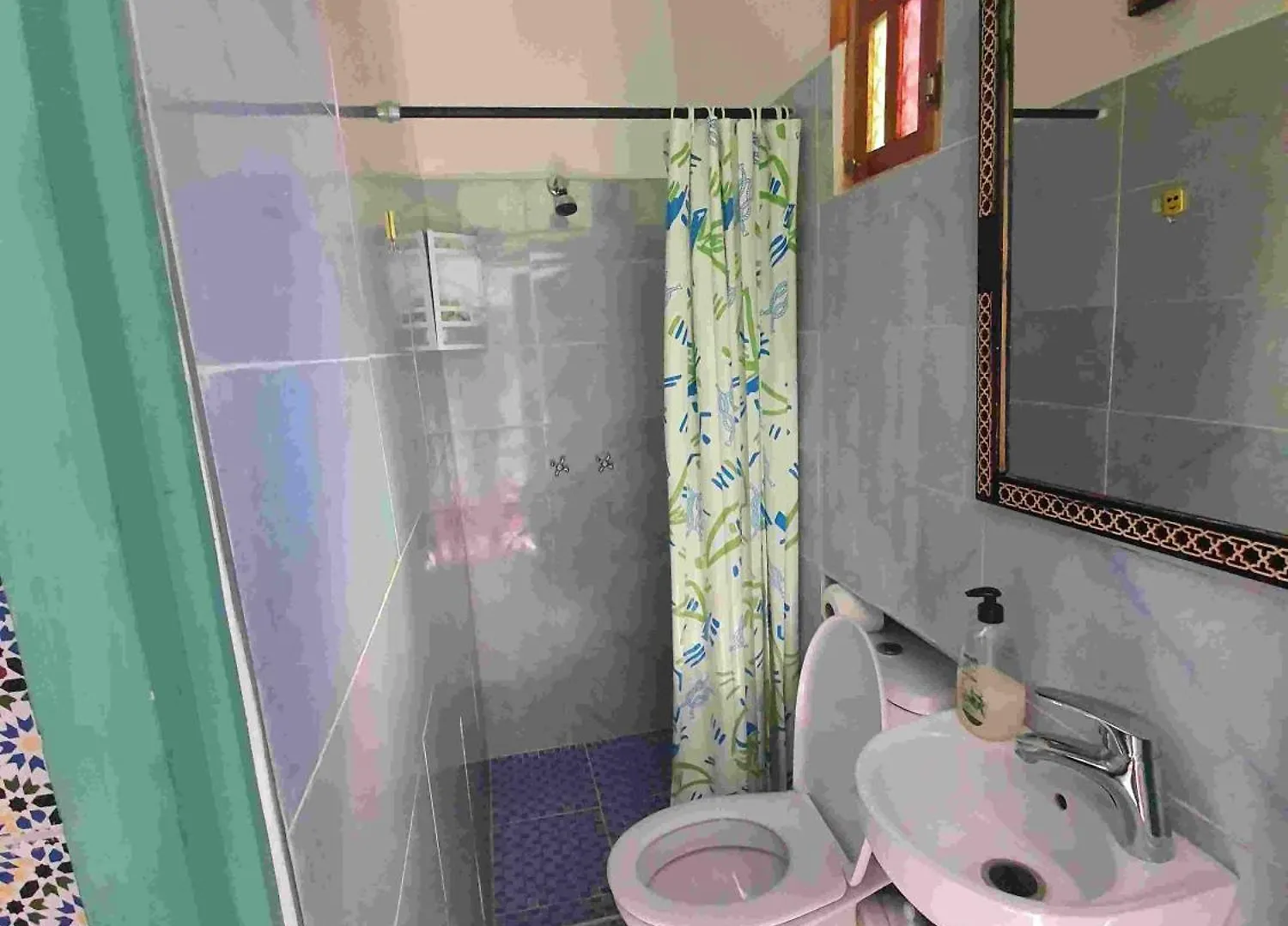 Riad 112 مراكش 2*,